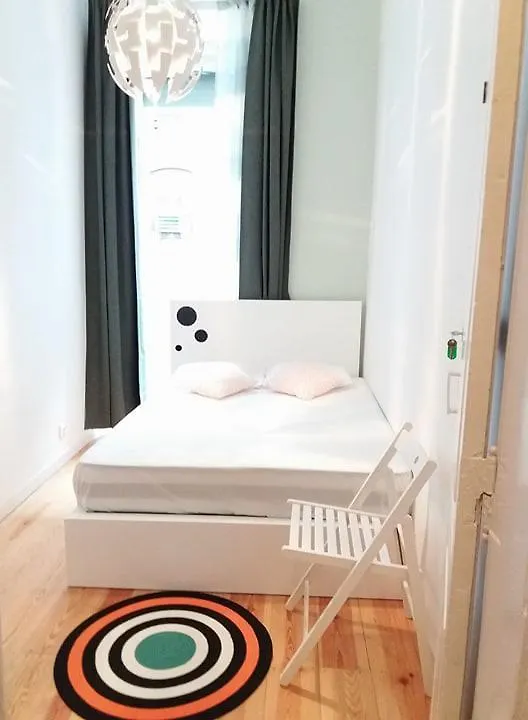 Hostel At Ease Inn Residence Lisbon